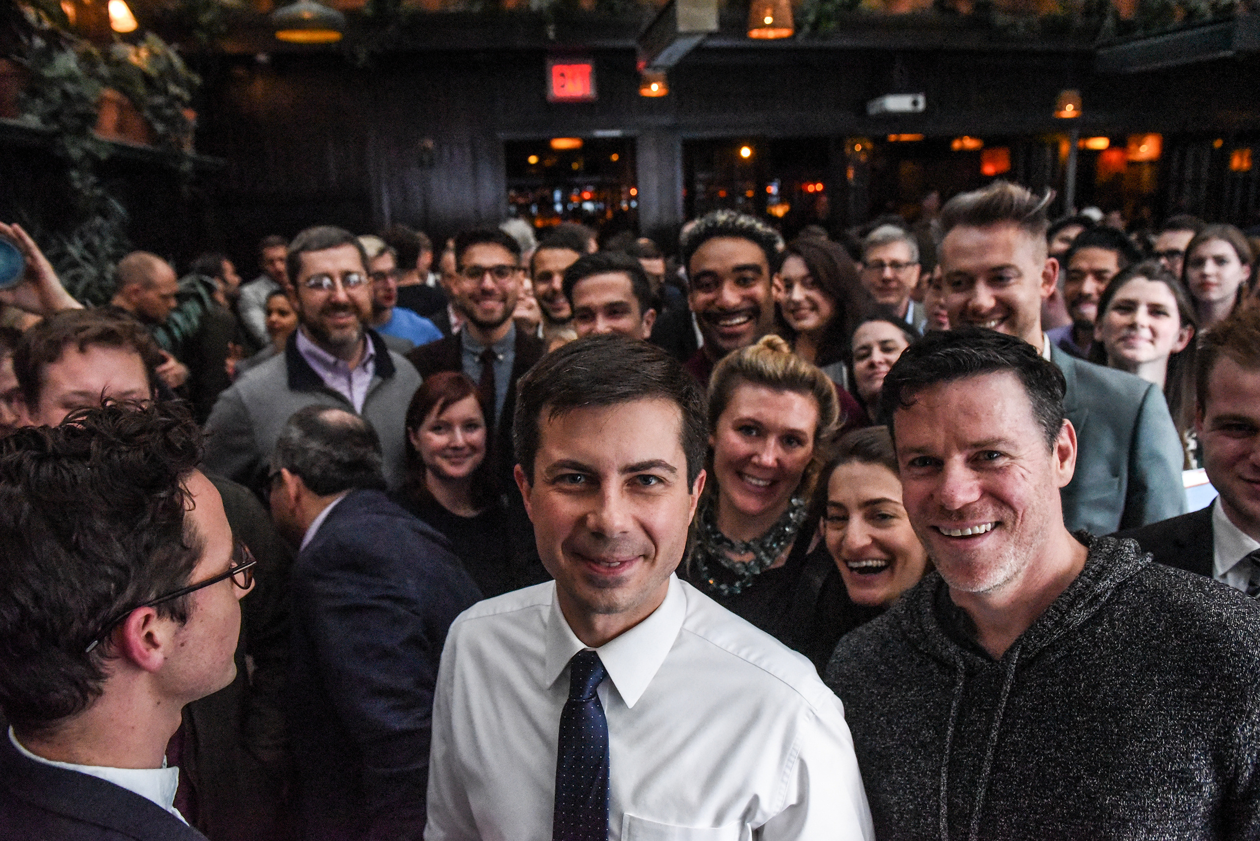 Pete Buttigieg interacts with a crowd at a fundraiser in Manhattan in NY, NY, U.S. on March 22, 2019 (Stephanie Keith for The New York Times)